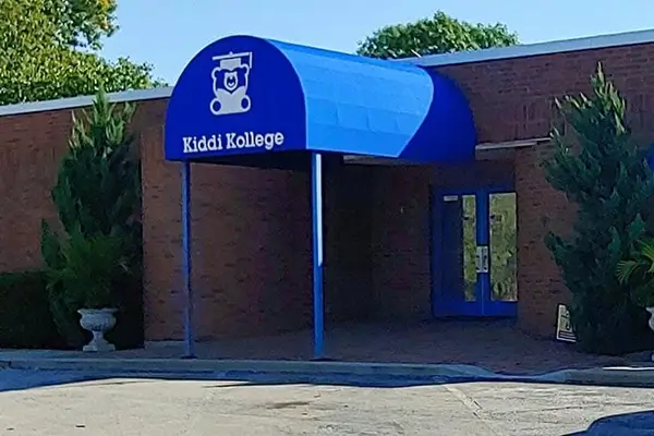Kiddi Kollege Building Of Lindenwood Road
